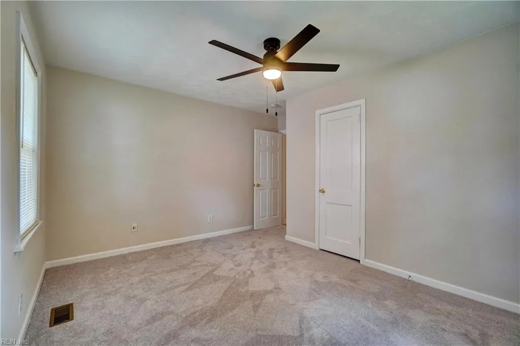 Norfolk, Virginia 23503, United States, 3 Bedrooms Bedrooms, ,1 BathroomBathrooms,Residential,Active,234960