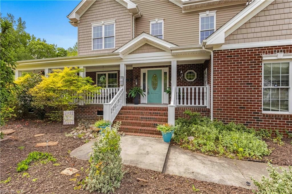 Photo of 419 Quaker Ridge Court, Suffolk, VA 23435 (MLS # 10632410)