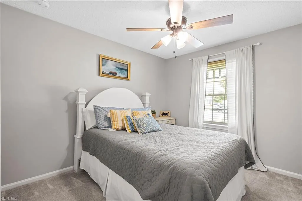 Virginia Beach, Virginia 23454, United States, 3 Bedrooms Bedrooms, ,2 BathroomsBathrooms,Residential,Pending,187242