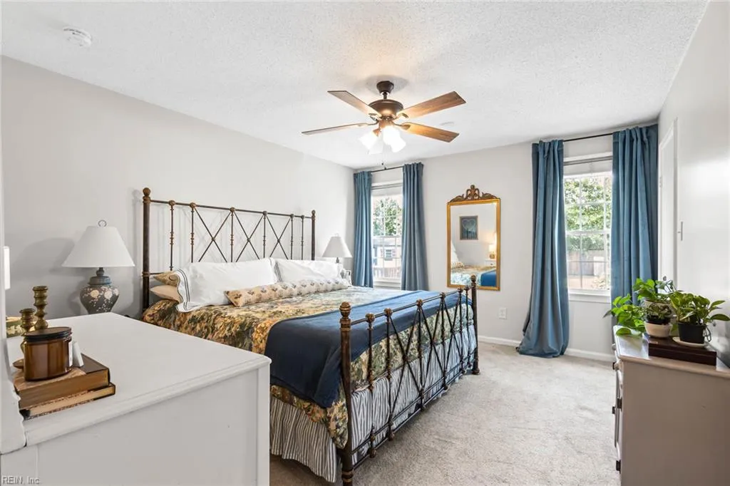 Virginia Beach, Virginia 23454, United States, 3 Bedrooms Bedrooms, ,2 BathroomsBathrooms,Residential,Pending,187242