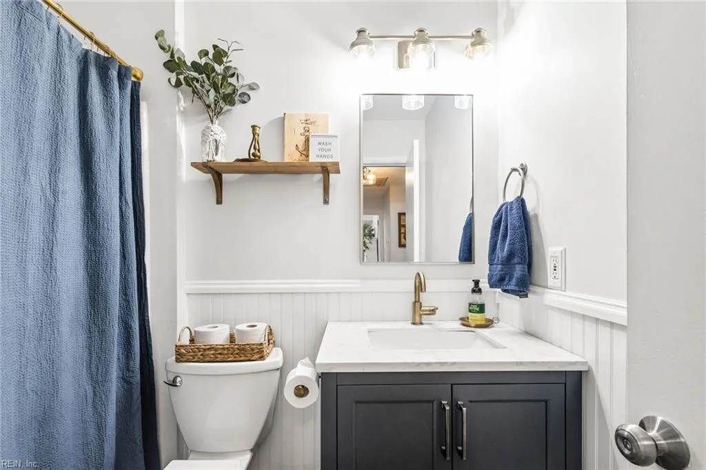 Virginia Beach, Virginia 23454, United States, 3 Bedrooms Bedrooms, ,2 BathroomsBathrooms,Residential,Pending,187242