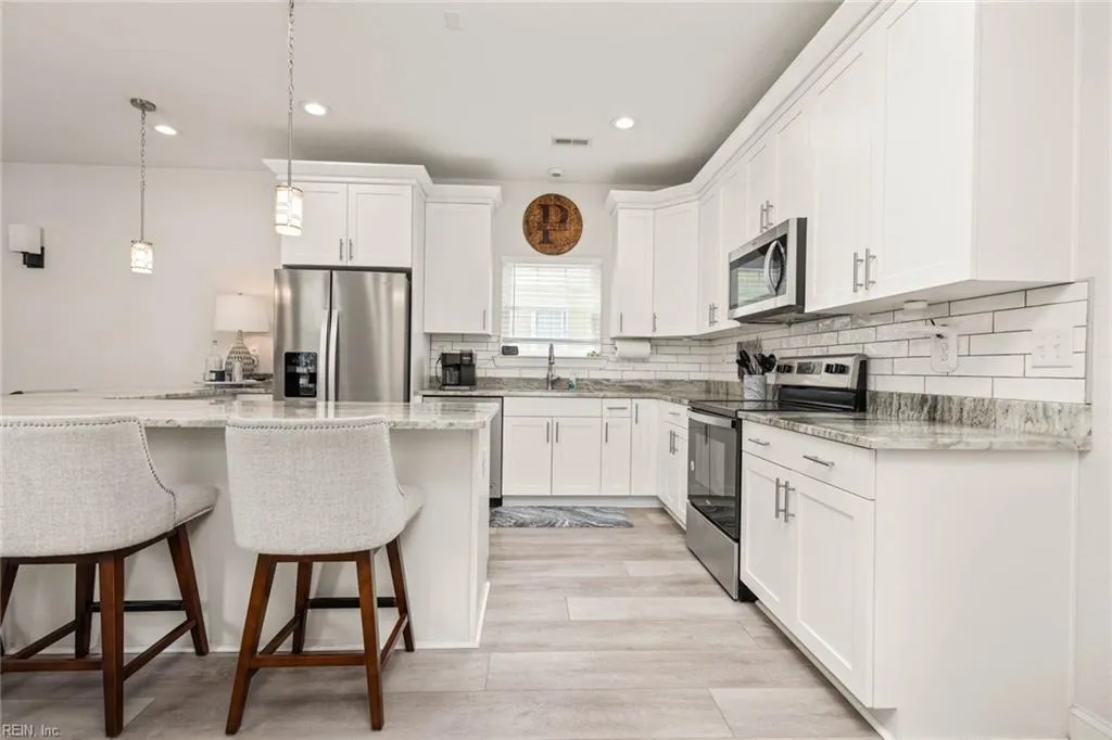 Norfolk, Virginia 23508, United States, 4 Bedrooms Bedrooms, ,3 BathroomsBathrooms,Residential,Active,150676