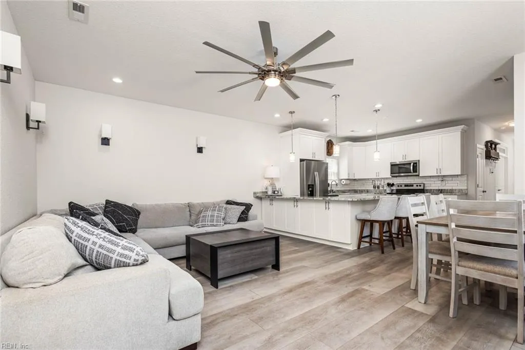 Norfolk, Virginia 23508, United States, 4 Bedrooms Bedrooms, ,3 BathroomsBathrooms,Residential,Active,150676