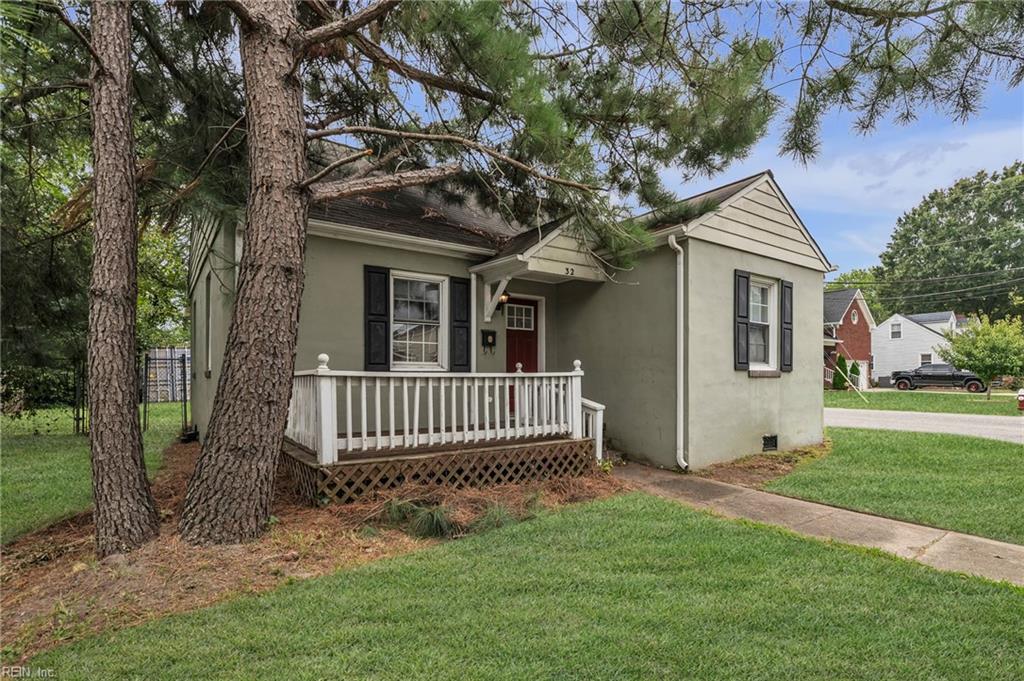 Photo of 32 Old Fox Hill Road, Hampton, VA 23669 (MLS # 10653630)