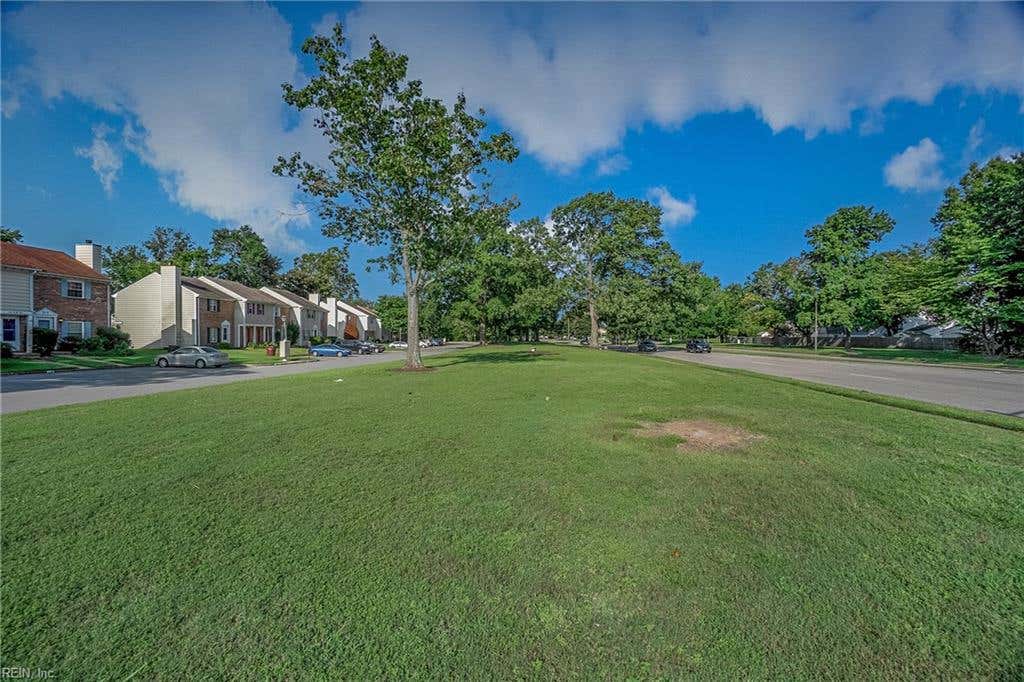 Photo of 945 Captains Court, Chesapeake, VA 23320 (MLS # 10648895)