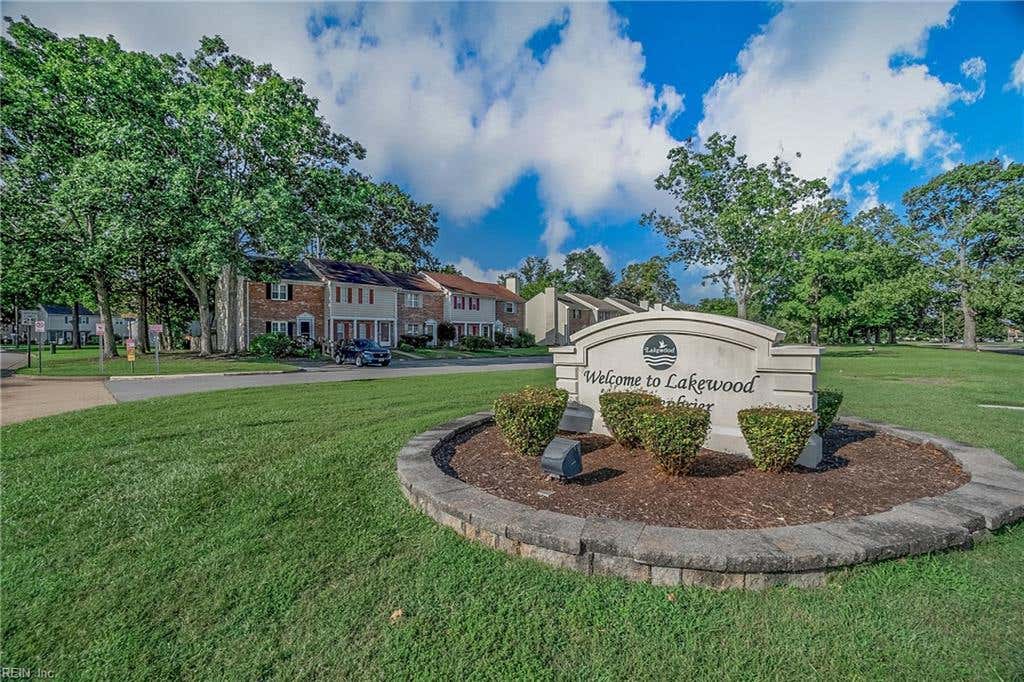 Photo of 945 Captains Court, Chesapeake, VA 23320 (MLS # 10648895)