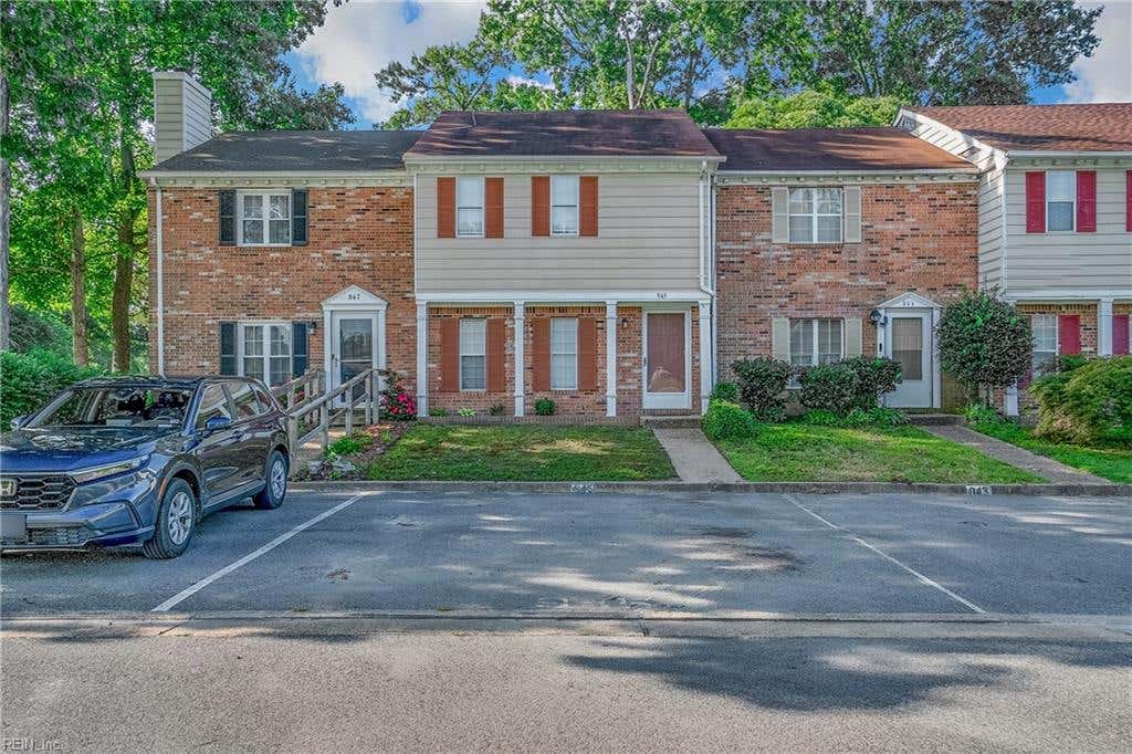 Photo of 945 Captains Court, Chesapeake, VA 23320 (MLS # 10648895)