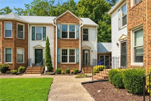 Photo of 164 River Point Dr Dr, Suffolk, VA 23434 (MLS # 10612716)