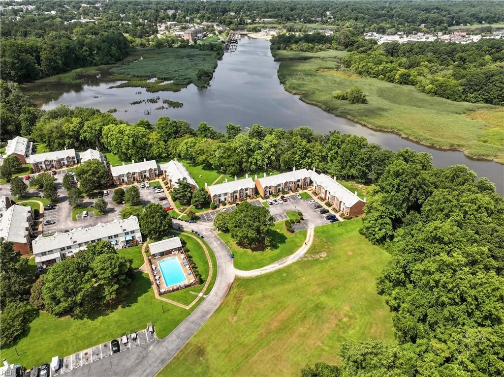 Photo of 164 River Point Dr Dr, Suffolk, VA 23434 (MLS # 10612716)