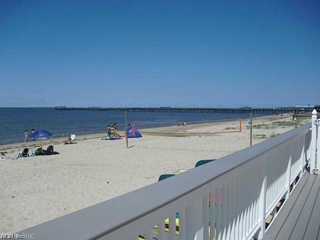 Photo of 2304 Beach Haven Drive #101, Virginia Beach, VA 23451 (MLS # 10643097)