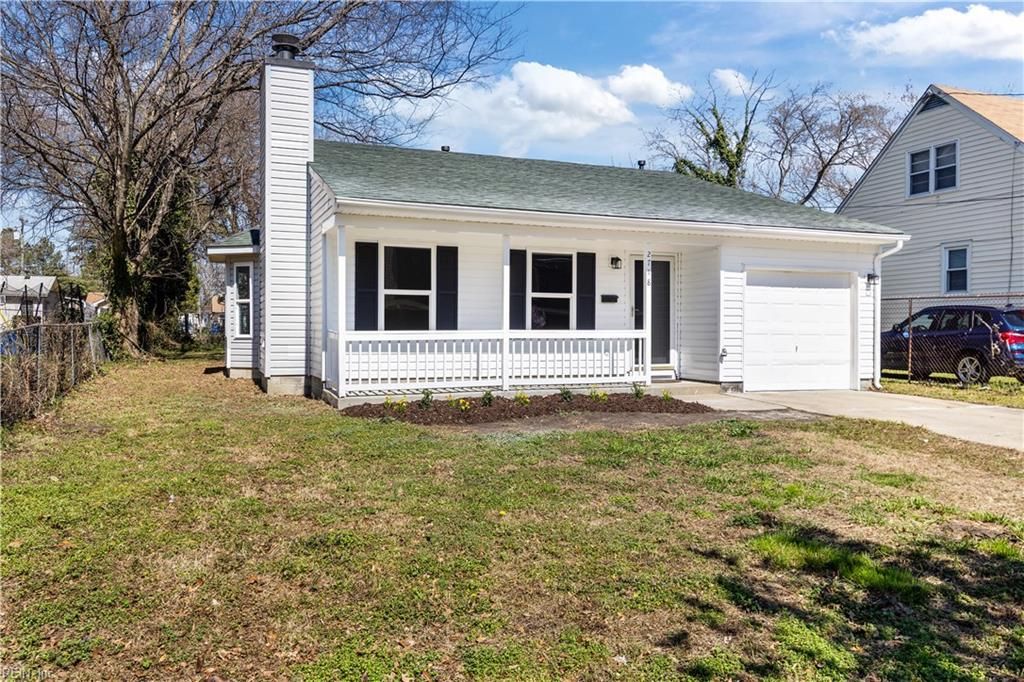 Photo of 2718 Stanhope Avenue, Norfolk, VA 23504 (MLS # 10624961)