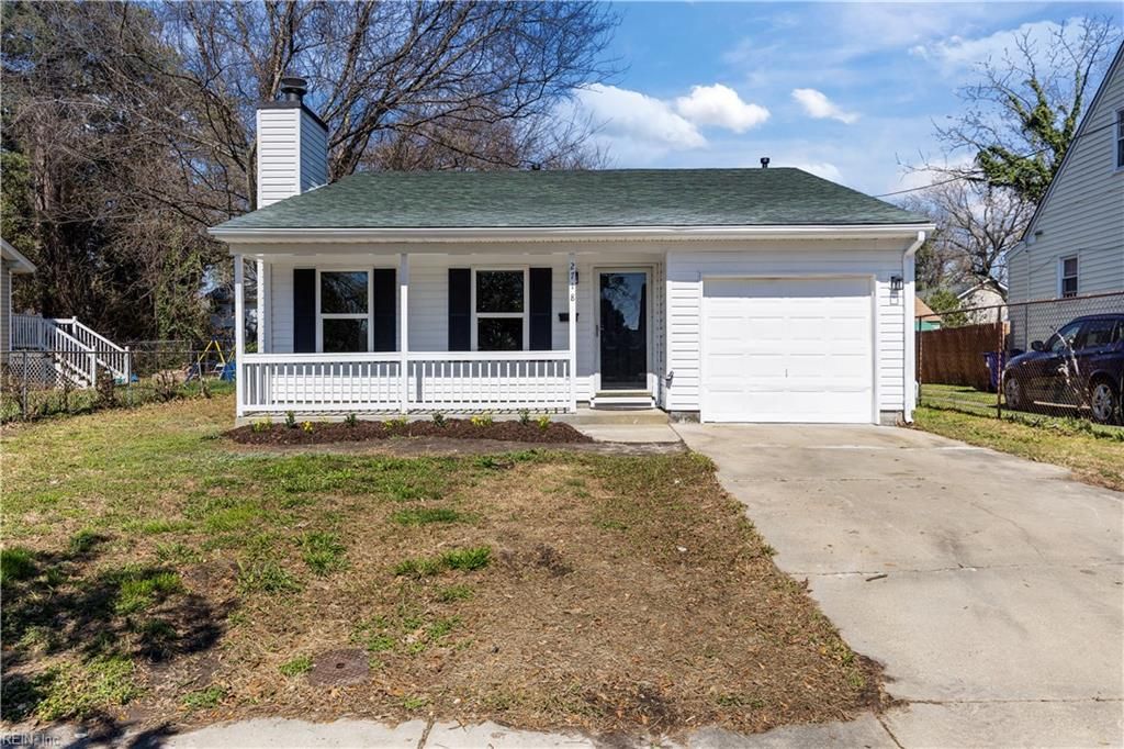 Photo of 2718 Stanhope Avenue, Norfolk, VA 23504 (MLS # 10624961)