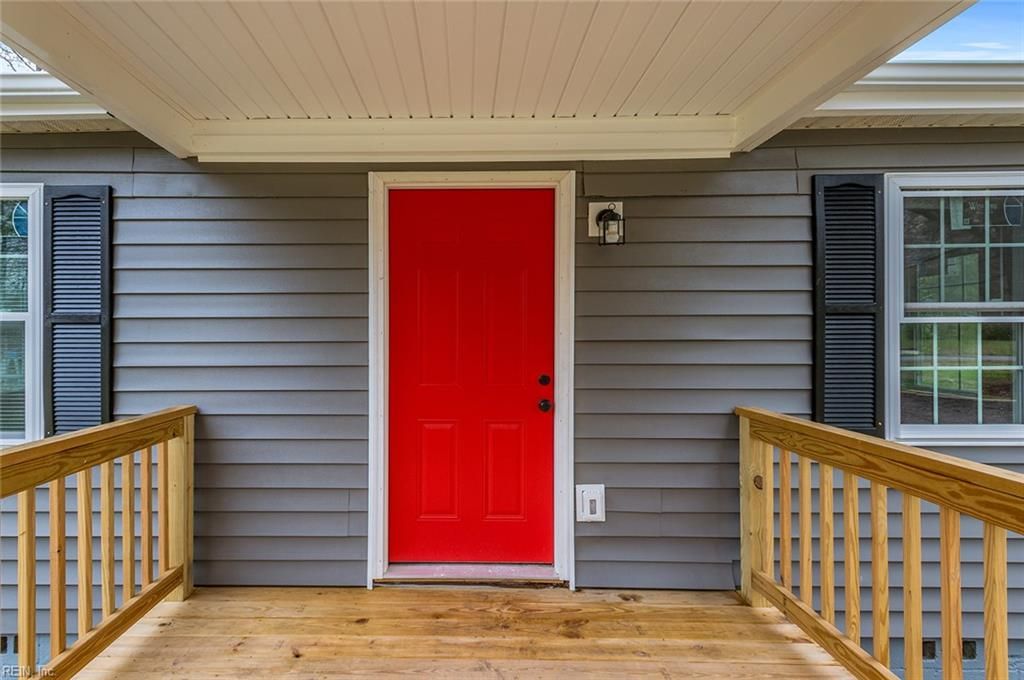 Photo of 20509 Thomas Woods Trail, Zuni, VA 23898 (MLS # 10627236)