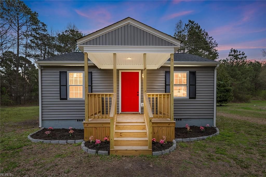 Photo of 20509 Thomas Woods Trail, Zuni, VA 23898 (MLS # 10627236)