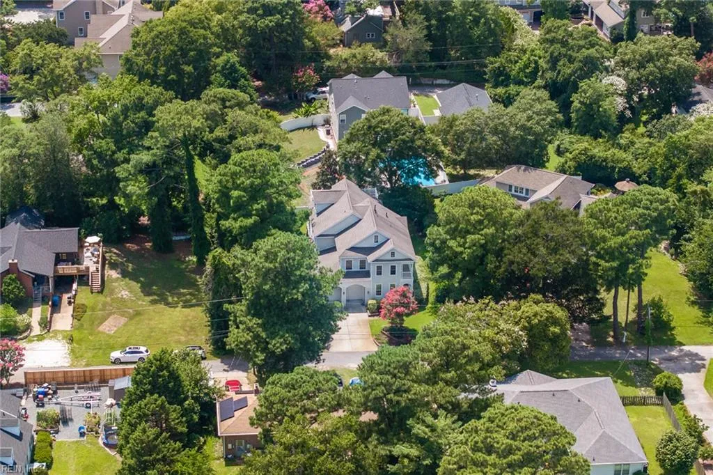 Virginia Beach, Virginia 23451, United States, 5 Bedrooms Bedrooms, ,4 BathroomsBathrooms,Residential,Active,177951