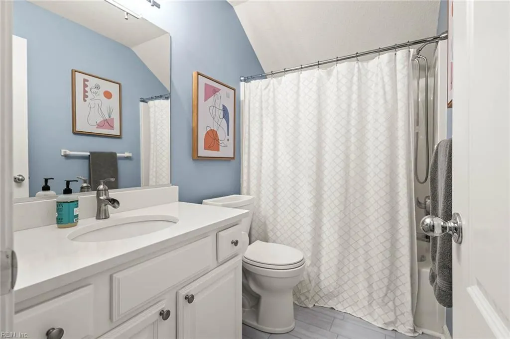 Virginia Beach, Virginia 23451, United States, 5 Bedrooms Bedrooms, ,4 BathroomsBathrooms,Residential,Active,177951