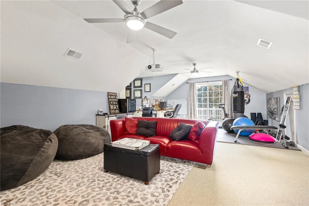 Virginia Beach, Virginia 23451, United States, 5 Bedrooms Bedrooms, ,4 BathroomsBathrooms,Residential,Active,177951