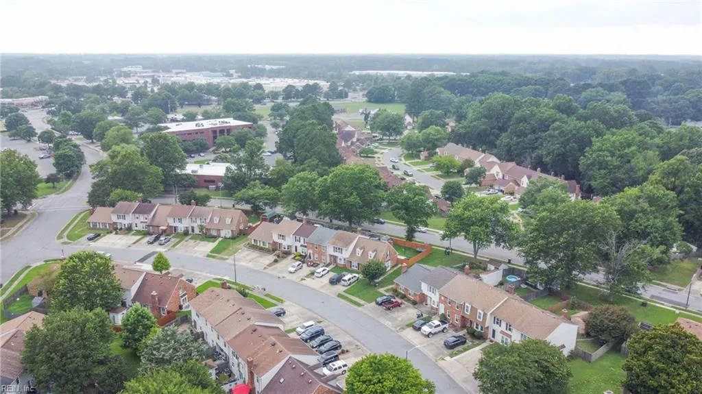 Chesapeake, Virginia 23321, United States, 2 Bedrooms Bedrooms, ,2 BathroomsBathrooms,Residential,Active,161310