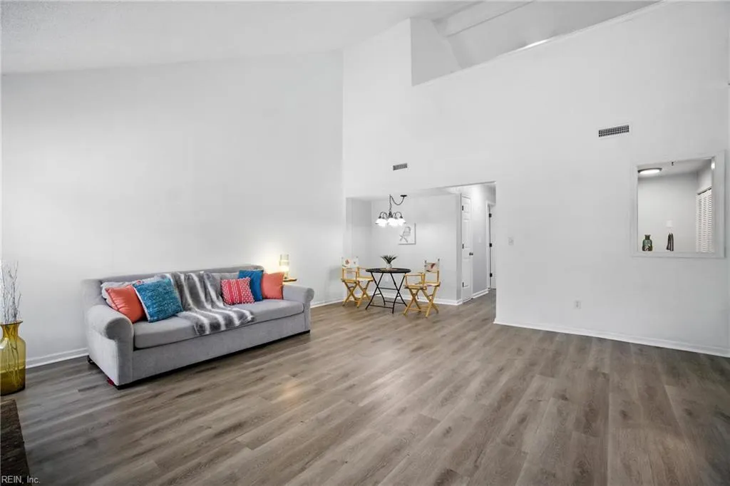 Chesapeake, Virginia 23321, United States, 2 Bedrooms Bedrooms, ,2 BathroomsBathrooms,Residential,Active,161310