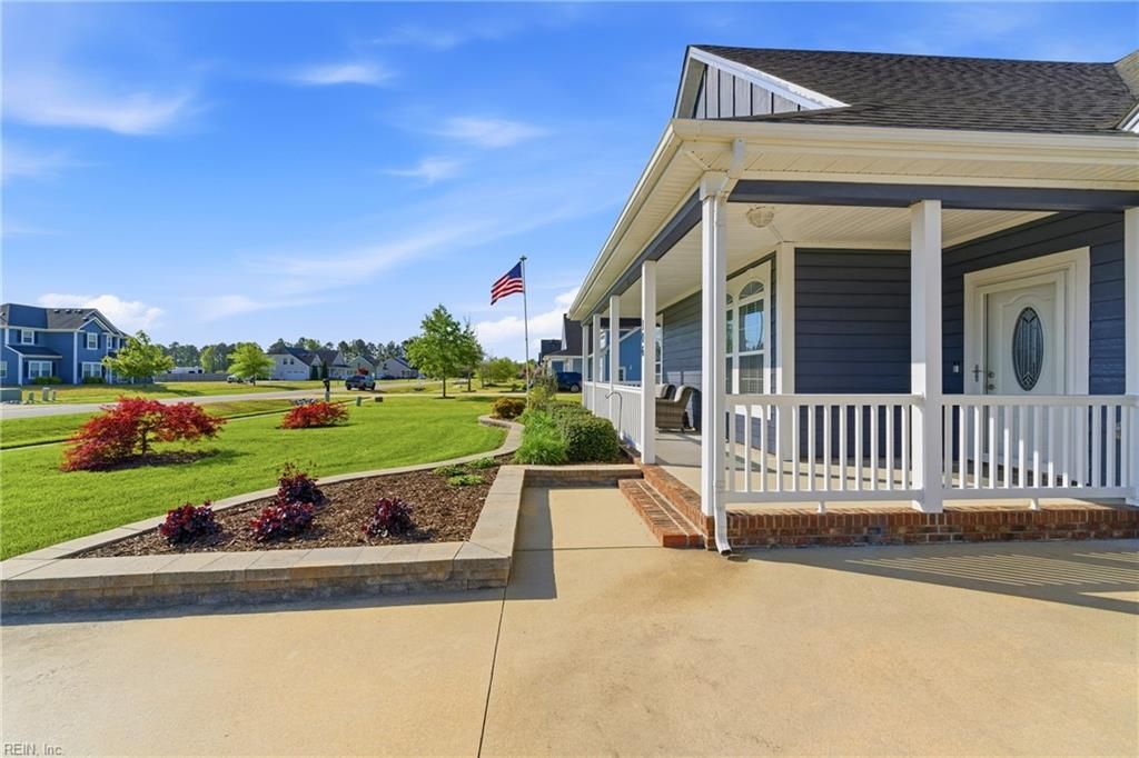 Photo of 106 Arrow Head Lane, Moyock, NC 27958 (MLS # 10629705)