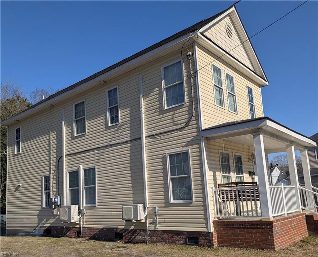 Photo of 912 Lindenwood Avenue, Norfolk, VA 23504 (MLS # 10623086)