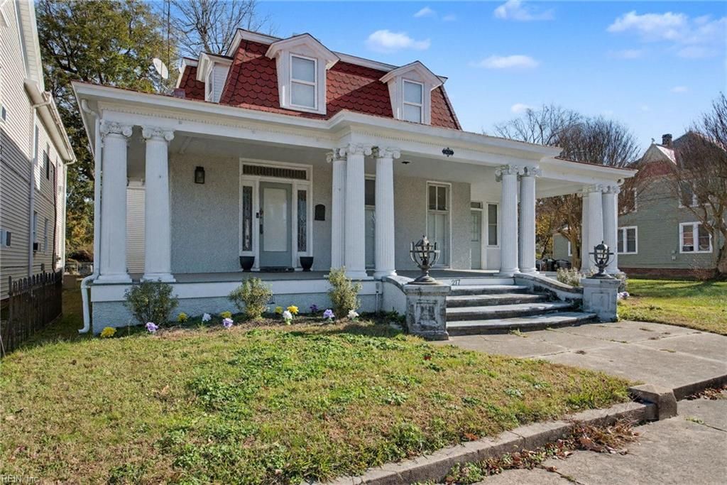 Photo of 217 Armistead Avenue, Hampton, VA 23669 (MLS # 10611947)