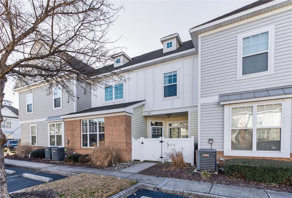 Photo of 4141 Mariners Point Road, Norfolk, VA 23518 (MLS # 10617926)