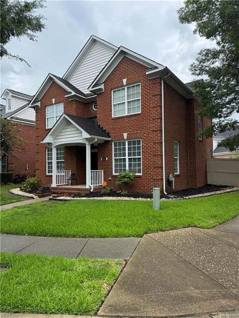 Photo of 948 Stanhope Gardens, Chesapeake, VA 23320 (MLS # 10645551)