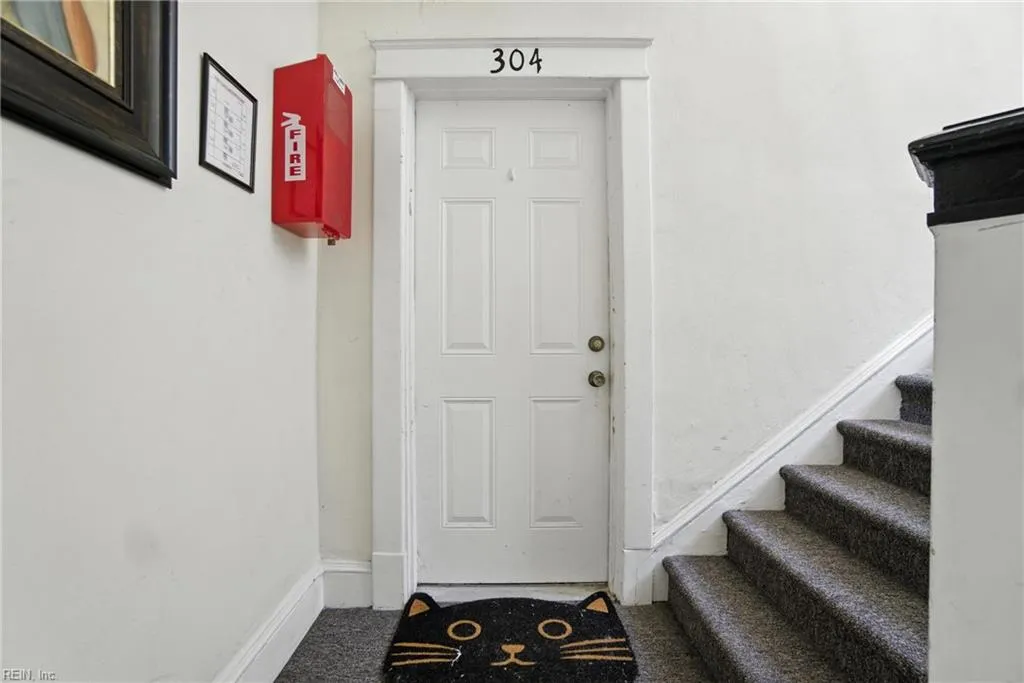 Norfolk, Virginia 23504, United States, 2 Bedrooms Bedrooms, ,1 BathroomBathrooms,Residential,Active,168911