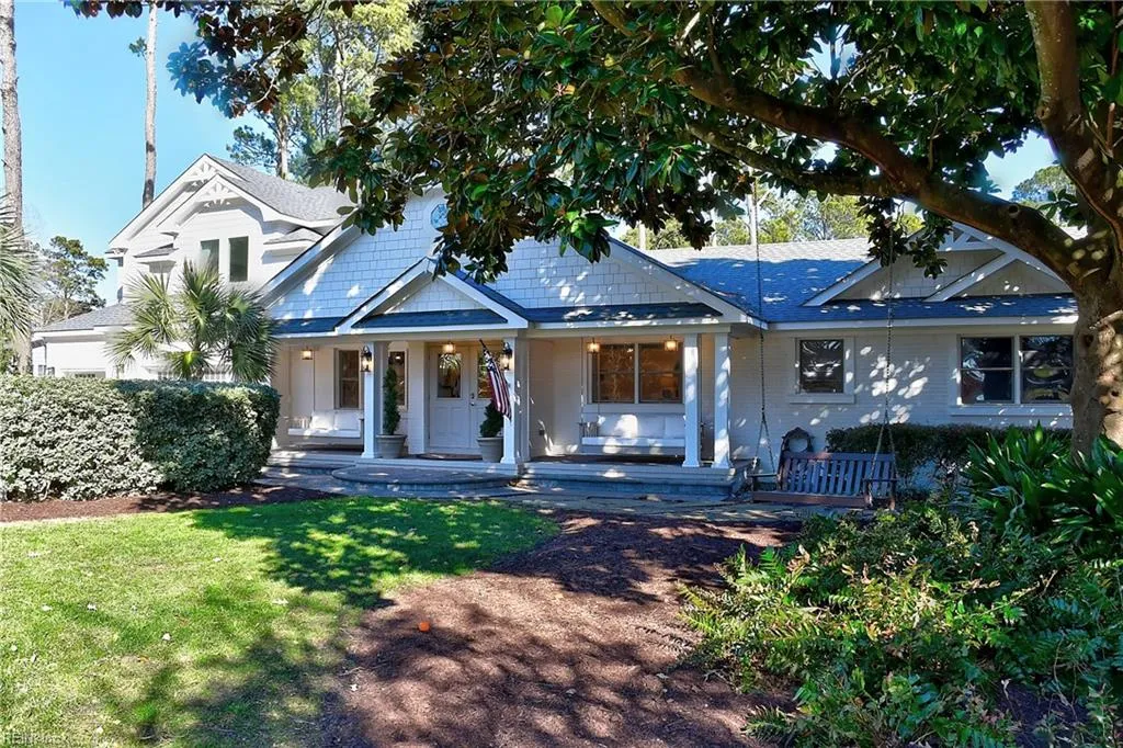 Virginia Beach, Virginia 23451, United States, 5 Bedrooms Bedrooms, ,3 BathroomsBathrooms,Residential,Pending,81289