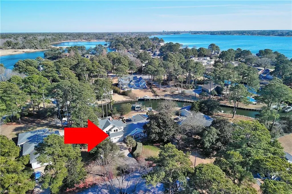 Virginia Beach, Virginia 23451, United States, 5 Bedrooms Bedrooms, ,3 BathroomsBathrooms,Residential,Pending,81289