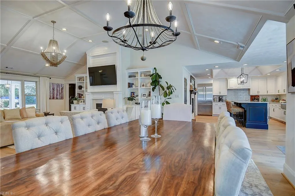 Virginia Beach, Virginia 23451, United States, 5 Bedrooms Bedrooms, ,3 BathroomsBathrooms,Residential,Pending,81289