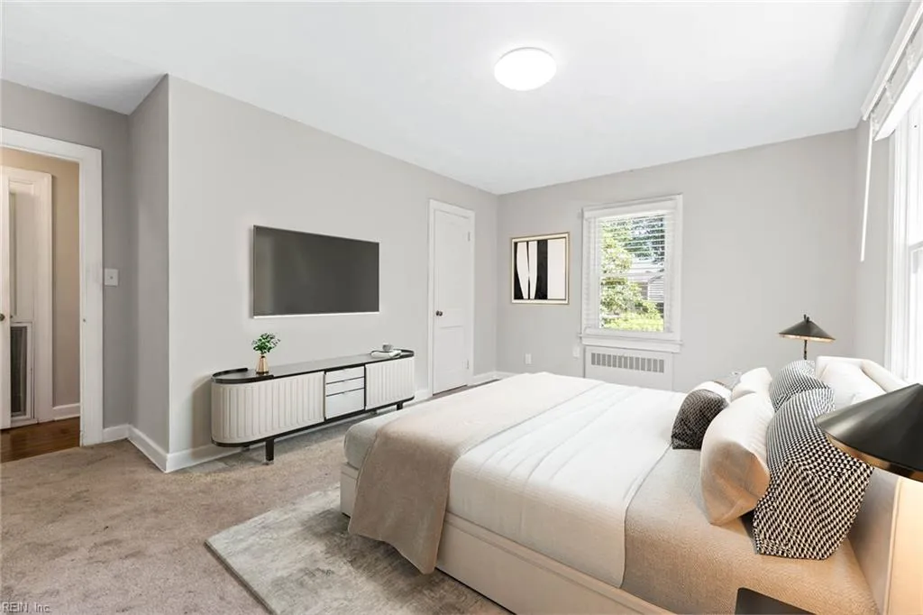 Norfolk, Virginia 23503, United States, 4 Bedrooms Bedrooms, ,2 BathroomsBathrooms,Residential,Pending,206433