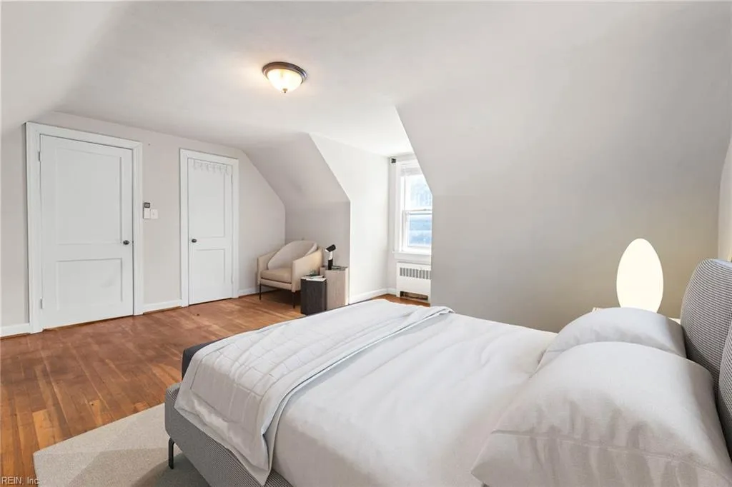 Norfolk, Virginia 23503, United States, 4 Bedrooms Bedrooms, ,2 BathroomsBathrooms,Residential,Pending,206433