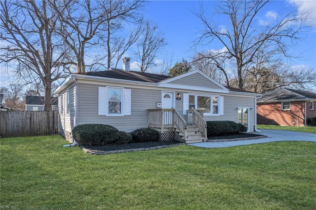 Photo of 319 Beck Street, Norfolk, VA 23503 (MLS # 10616811)