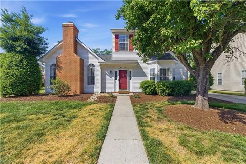 Photo of 2275 White House Cove, Newport News, VA 23602 (MLS # 10631425)