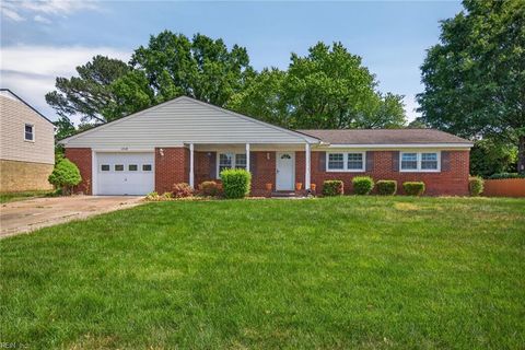 Photo of 4768 Christopher Arch, Virginia Beach, VA 23464 (MLS # 10633025)