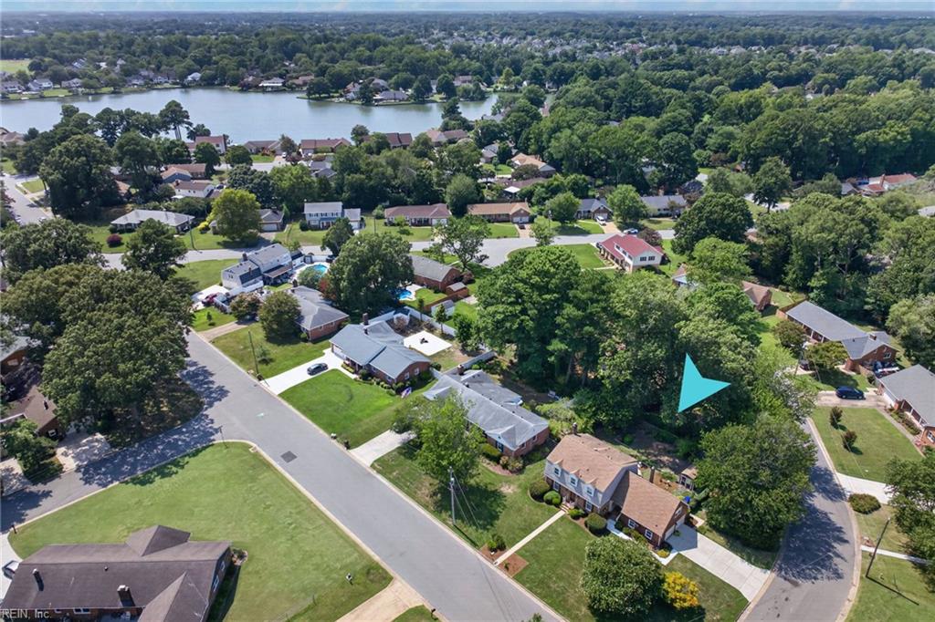 Photo of 916 Five Forks Road, Virginia Beach, VA 23455 (MLS # 10648558)