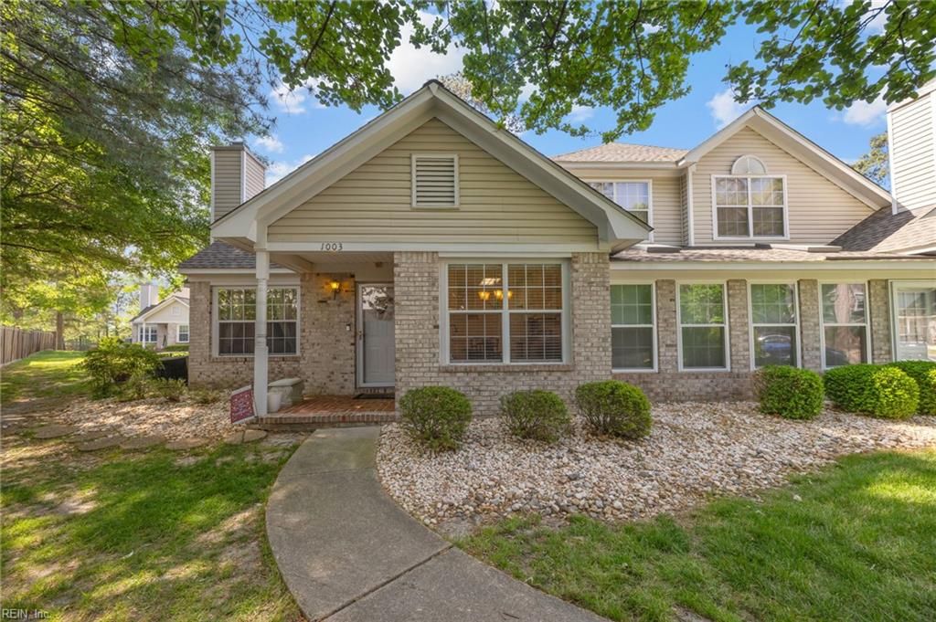 Photo of 1003 Island Quay, Newport News, VA 23602 (MLS # 10630453)