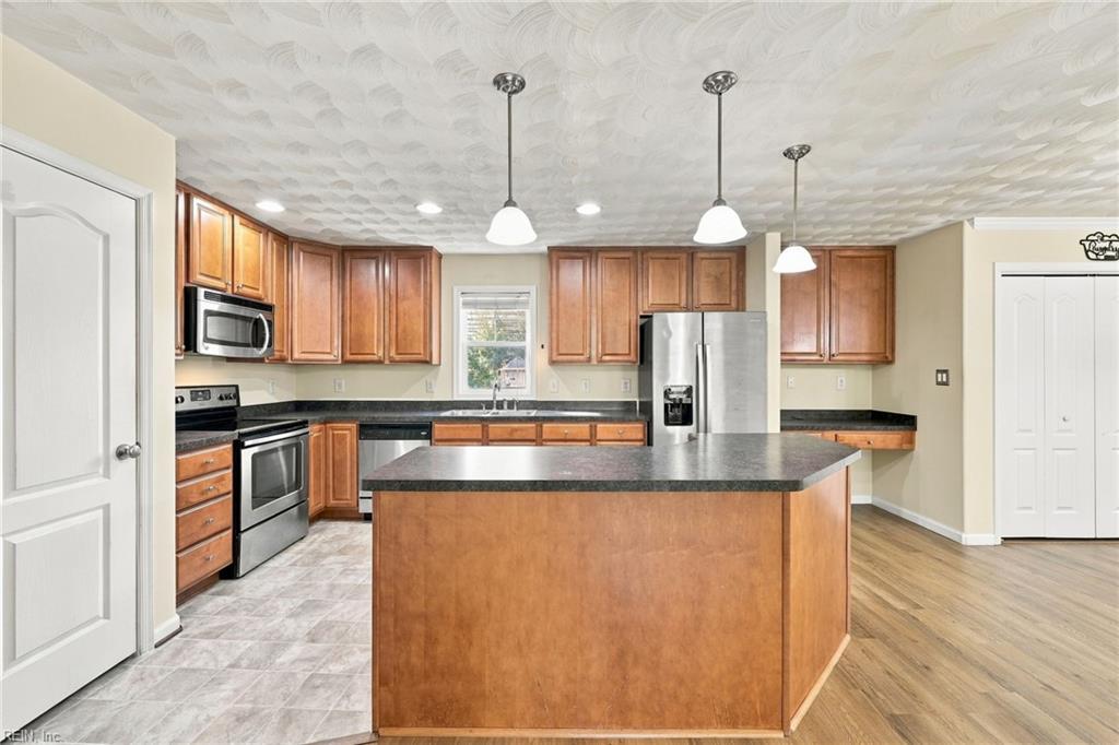 Photo of 5565 Taylors Walke Lane, Virginia Beach, VA 23462 (MLS # 10657737)