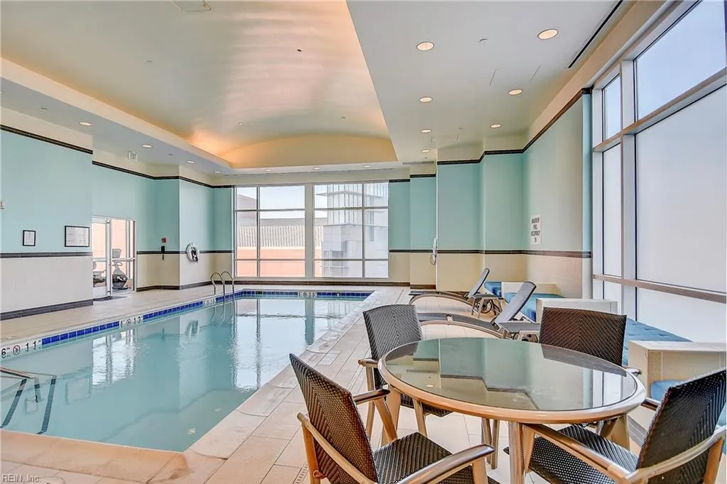 Virginia Beach, Virginia 23462, United States, 2 Bedrooms Bedrooms, ,3 BathroomsBathrooms,Residential,Active,38857