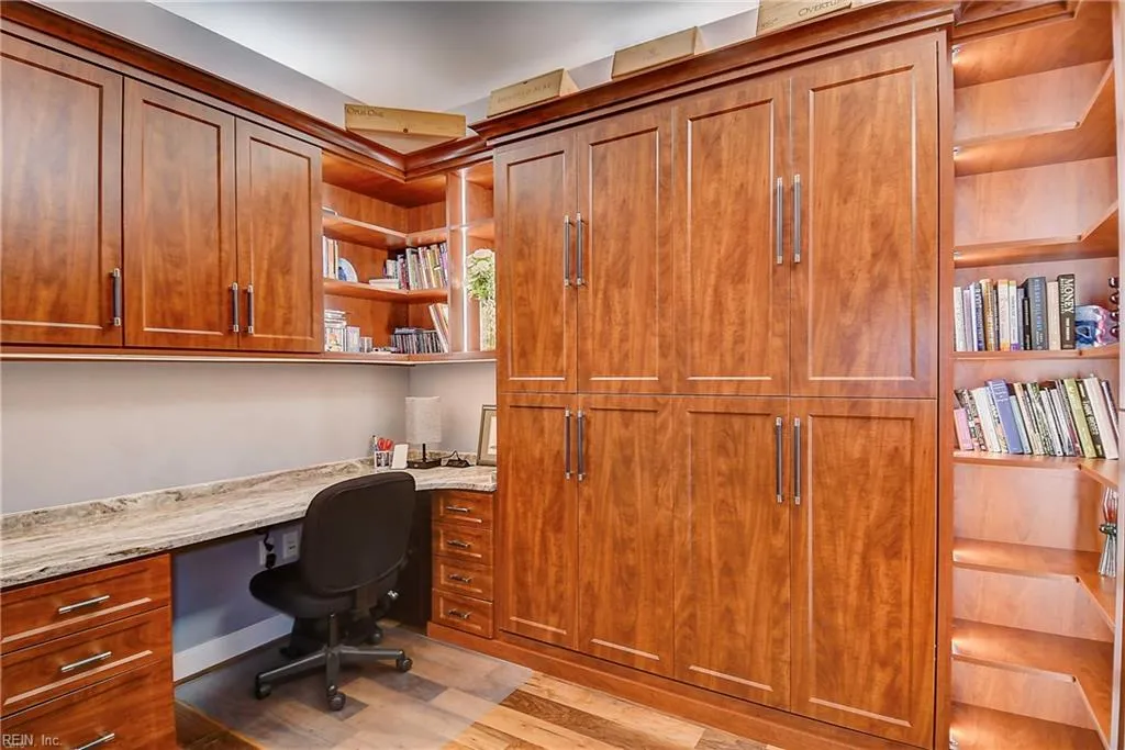 Virginia Beach, Virginia 23462, United States, 2 Bedrooms Bedrooms, ,3 BathroomsBathrooms,Residential,Active,38857