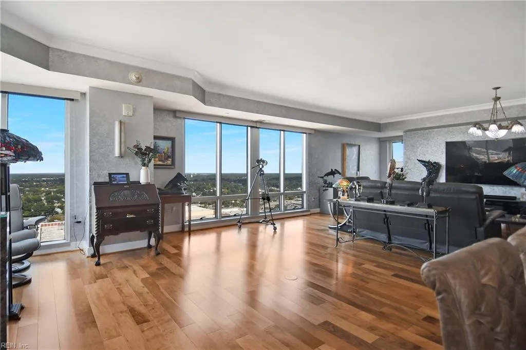 Virginia Beach, Virginia 23462, United States, 2 Bedrooms Bedrooms, ,3 BathroomsBathrooms,Residential,Active,38857