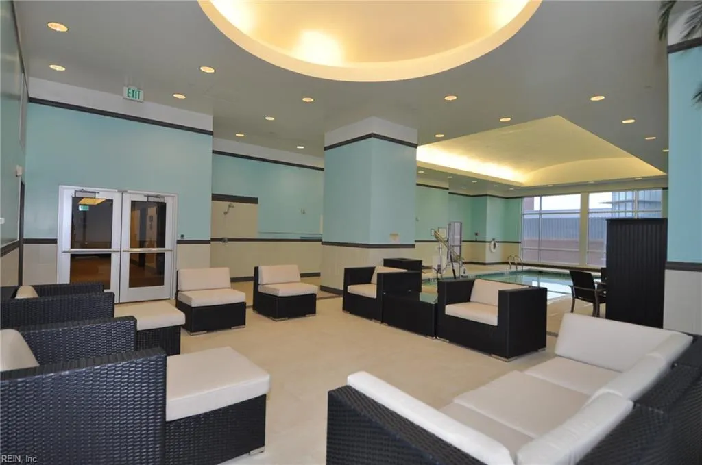 Virginia Beach, Virginia 23462, United States, 2 Bedrooms Bedrooms, ,3 BathroomsBathrooms,Residential,Active,38857