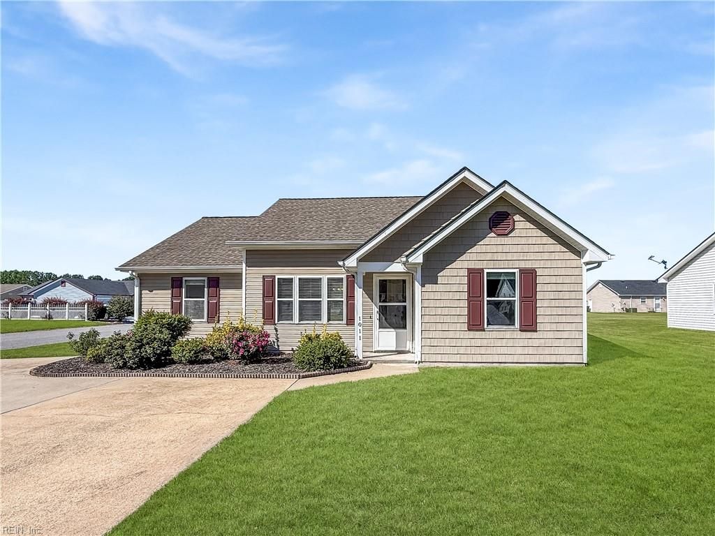 Photo of 1011 Jessica Street, Elizabeth City, NC 27909 (MLS # 10604827)