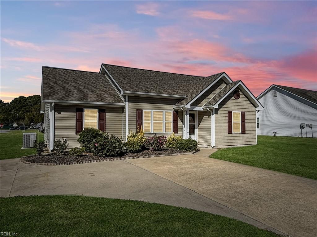 Photo of 1011 Jessica Street, Elizabeth City, NC 27909 (MLS # 10604827)