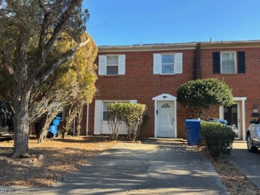 Photo of 510 Jonathan Court, Virginia Beach, VA 23462 (MLS # 10616893)