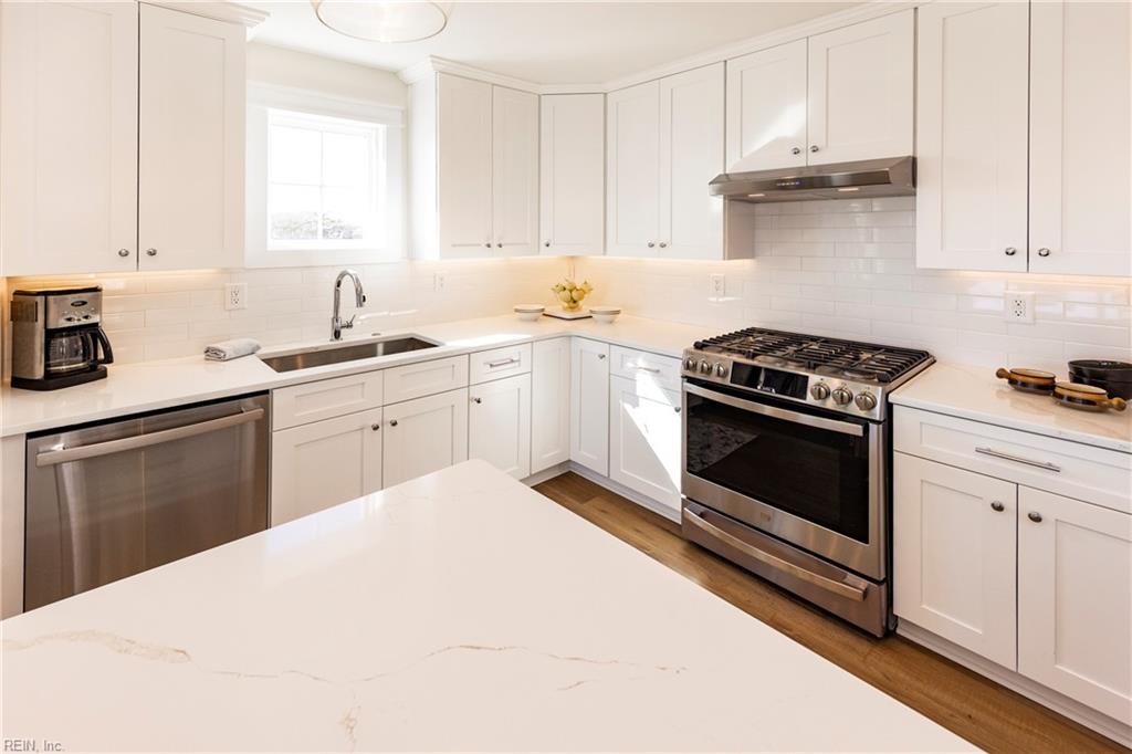 Virginia Beach, Virginia, 23451, United States, 3 Bedrooms Bedrooms, ,4 BathroomsBathrooms,Residential,Active,2028170