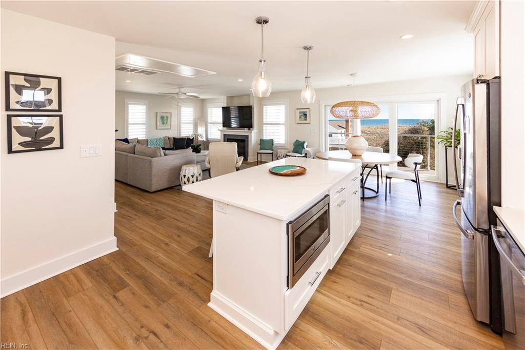 Virginia Beach, Virginia, 23451, United States, 3 Bedrooms Bedrooms, ,4 BathroomsBathrooms,Residential,Active,2028170