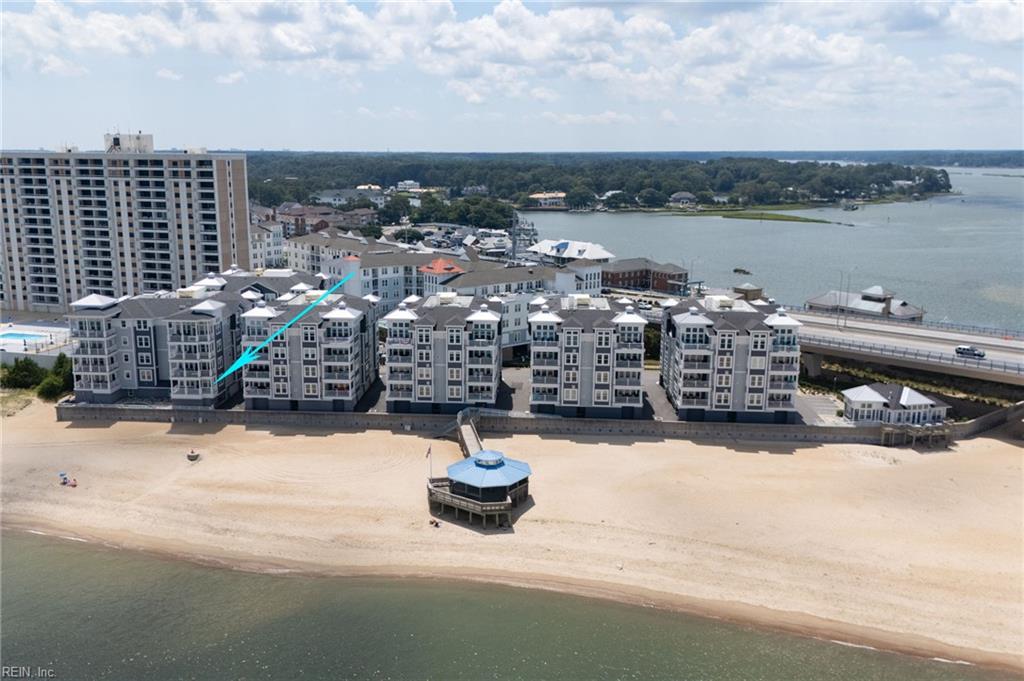 Photo of 2341 Point Chesapeake Quay #2025, Virginia Beach, VA 23451 (MLS # 10643624)